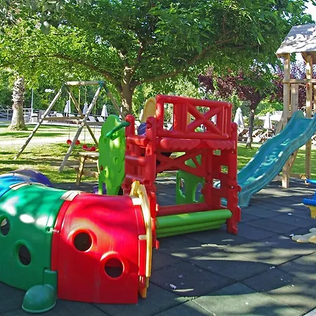 Sun فندق بلاتامونيس